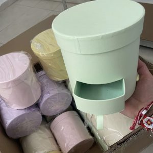 Кутия с чекмедже цилиндър за аранжиране