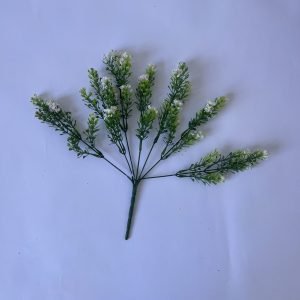 Зеленина – букет с мини бял цвят